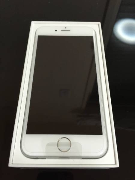 新品 iPhone6 16gb ドコモ！