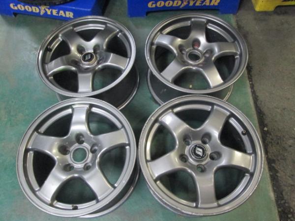 BNR32☆GT-R純正ホイール1台分※1本ウラやや歪みあり