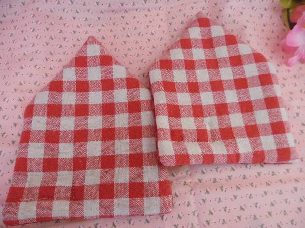 ハンドメイド 　おうちコースター　赤×2枚　50_2
