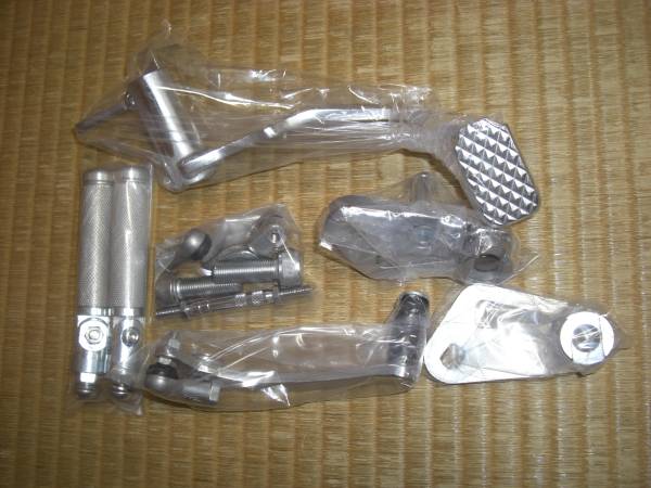 ホンダZ400FＸ-Ｅ３　バックステップキット新品