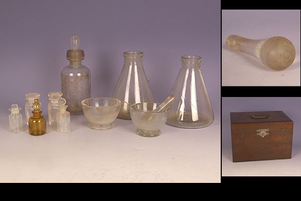 ■洒落た逸品!アンティークガラス薬調合セット 箱付 古作 han26