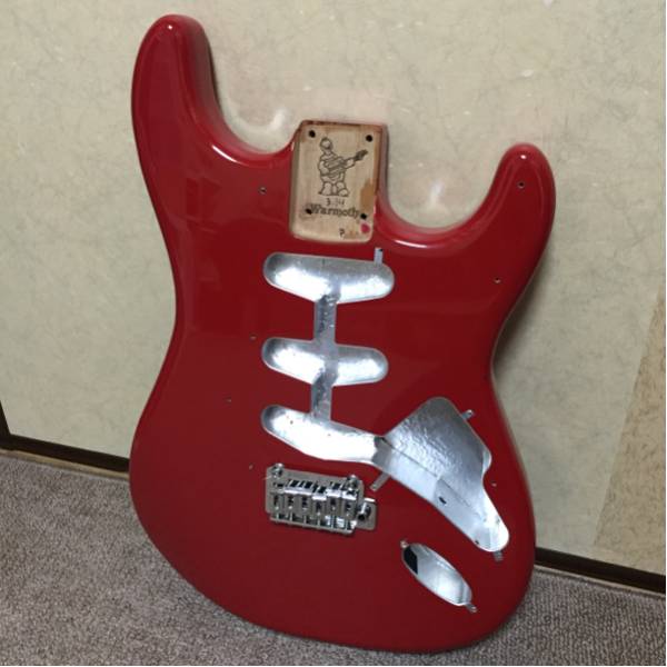 Warmoth製ストラトボディ Fenderサイズ Component ST Type Fender Neck