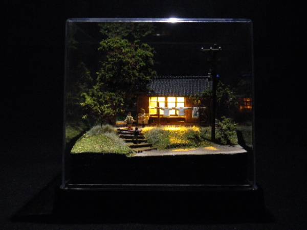 1/150　ジオラマ「昭和の風景」2　ケース/LED