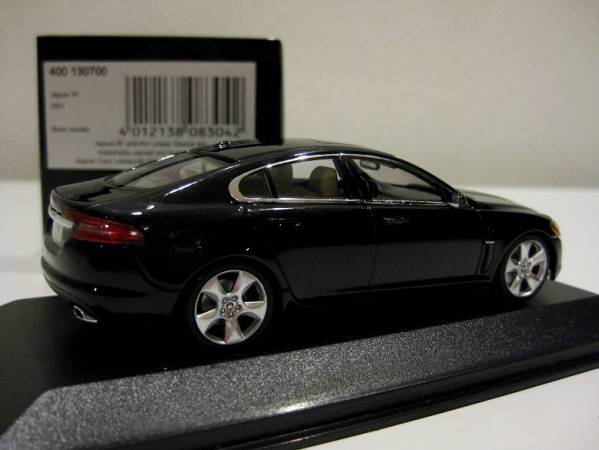 1/43 Jaguar / ジャガー XF ブラックメタリック 1/43 Minichamps ジャガー XF 2007 BlackMetallic ジャガー 【公式通販】