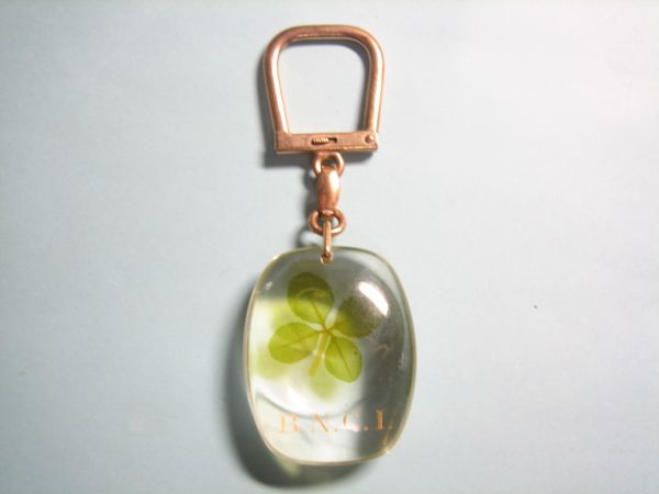 ブルボンキーホルダー　四つ葉のクローバー　BNCI