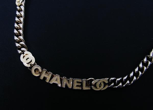 m503 CHANEL シャネル ロゴモチーフ ネックレス 箱付き USED