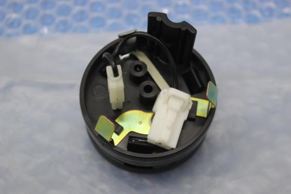 3N-X011　BNR32　ホーンボタン　前期用　スカイラインGT-R