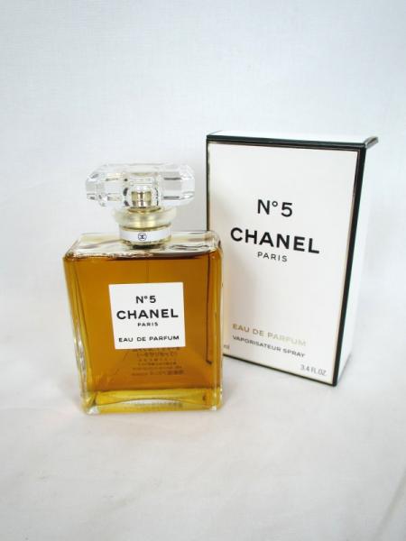 新同 シャネル CHANEL No.5 VAPORISATEUR 100mL 保存箱付属
