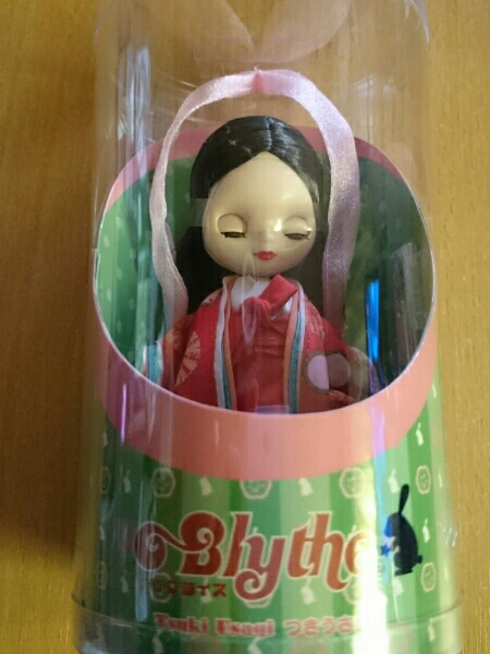 プチブライス つきうさぎ