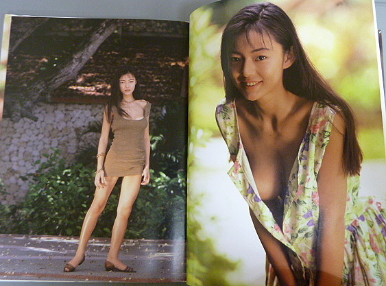 荒井恵美子写真集 Love Againの質問一覧
