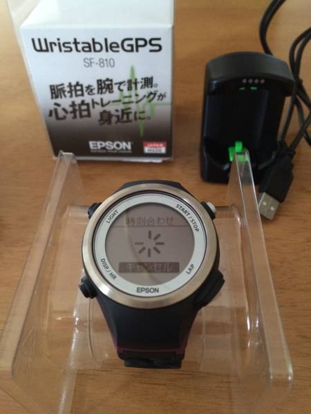 【新品同様】EPSON GPSランニングウォッチ脈拍計測機能付 SF-810