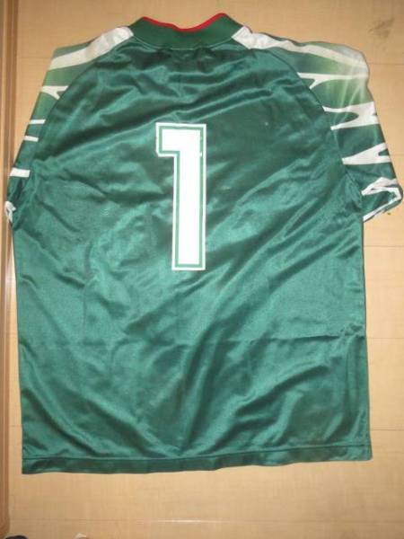 PUMA 前橋育英高校 サッカーユニフォーム XO ☆前橋育英高校サッカー部 PUMAキーパー用ユニフォーム上下XO☆ 前橋