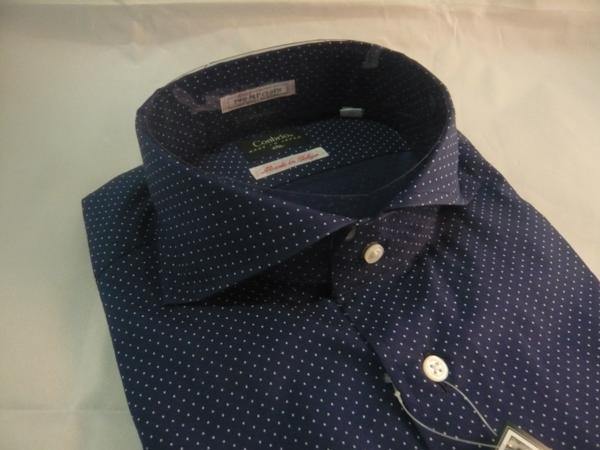 コンブリオ(スキャッティ) ★サイズ40 紺地水玉長袖シャツ