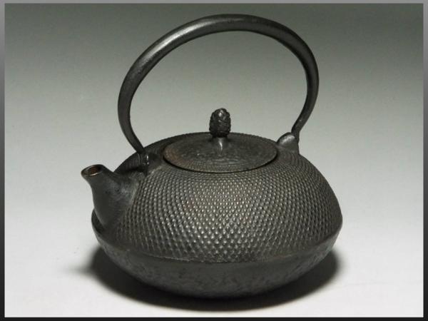 【静岡】672S 霰模様 鉄瓶 茶道具 鉄器 約3kg