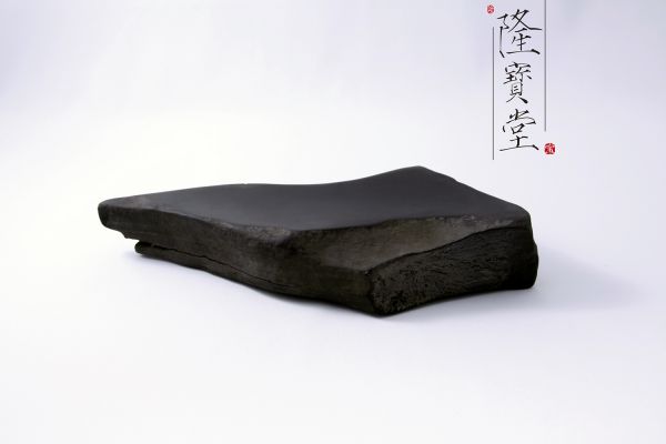 隆宝堂】TS-81 真石硯 本天然石 荒彫り | 東坡像端渓