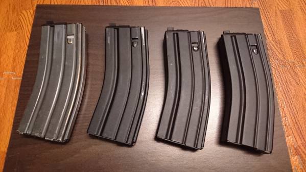 WE M4 M16　マガジン　4本セット　内実物1本　SCAR、PDW