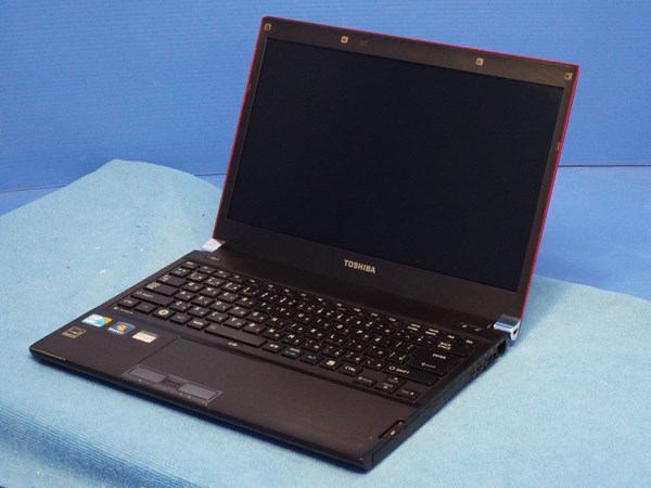 TOSHIBA PR73027BSBRE dynabook R730/E27BR Core i5搭載■現状品