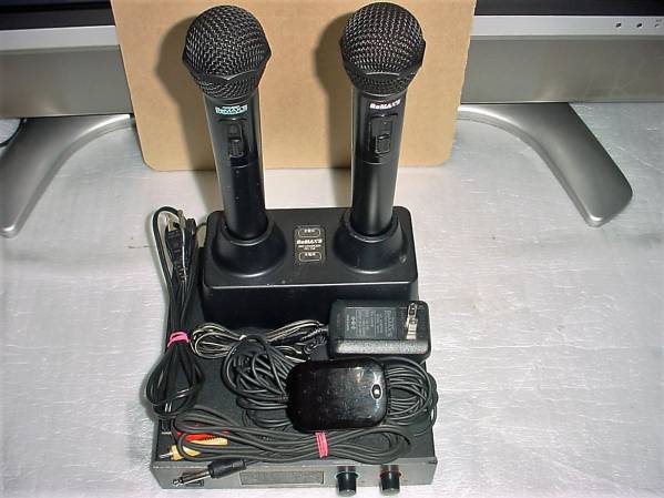 BeMAX'S ワイヤレスマイク 2本セット 充電スタンド付き RV700 【自社EC