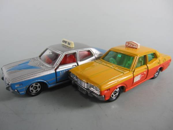 トミカ 日産セドリック 4ドア H.T サトウタクシー No.13 1/65 トミカ セドリック - 日産セドリック No.13 4ドア 1⁄65 サトウタクシー