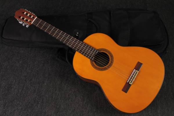 YAMAHA ヤマハ クラシックギター CG-121 ケース付 名