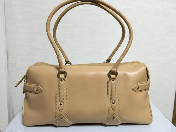 コールハーンショルダーバッグ　ベージュ