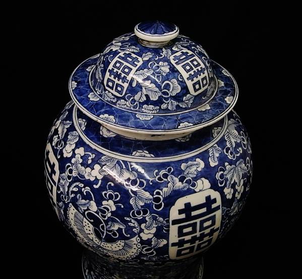 p029 中国古玩 成化年製 染付壷 花瓶 42cm 蓋付 花器骨董 【公式通販】