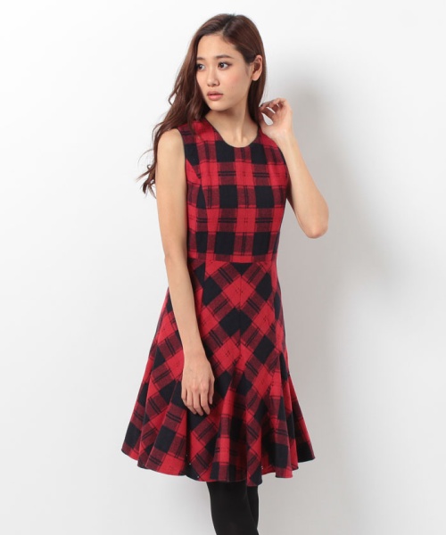 Anayi ウールチェックスクエアーホールワンピース 36 アナイ ワンピース 売買されたオークション情報 Yahooの商品情報をアーカイブ公開 オークファン Aucfan Com