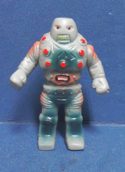 ぶたのはな ガメロット ソフビ ウルトラマンレオ