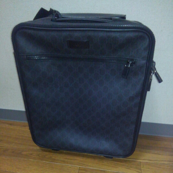 グッチ　GGプラス　キャリーバッグ　170668 212792 中古品