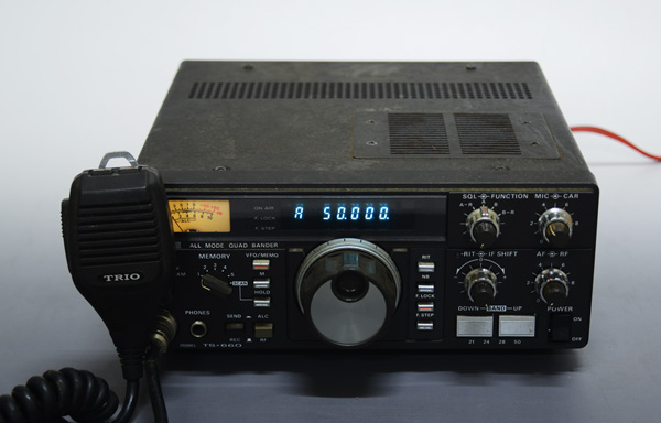 TS-660【TRIO】 21～50MHz（オールモード）クワット・バンド