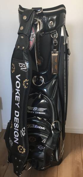 セール2014タイトリスト キャディバッグ CB4VW　黒