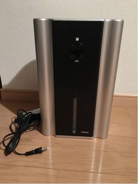 【極美品】定価1.3万円 ベルソスコンパクト除湿機VS-507黒versos