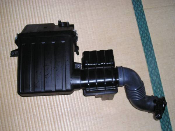 スイフトスポーツ ZC31S HT81S エアクリーナーBOX 良品 スイフト