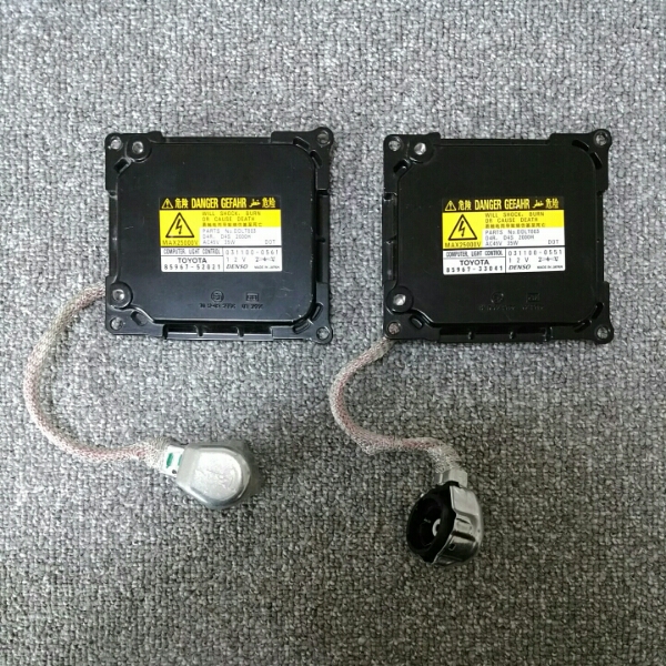 トヨタ HID バラスト