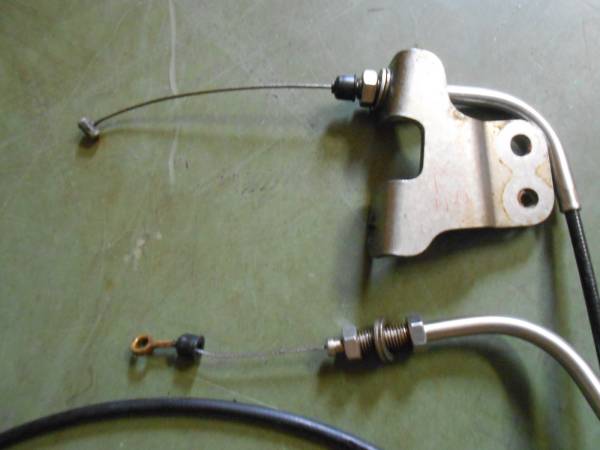 STX-1100DI 　アクセルワイヤー