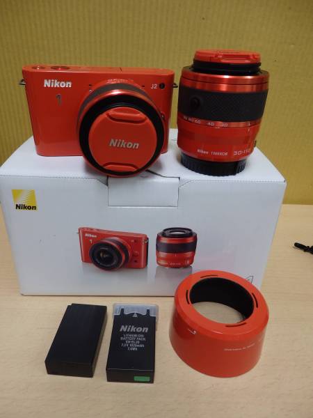 ニコン Nikon 1 J2 ダブルズームキット オレンジ おまけ多数