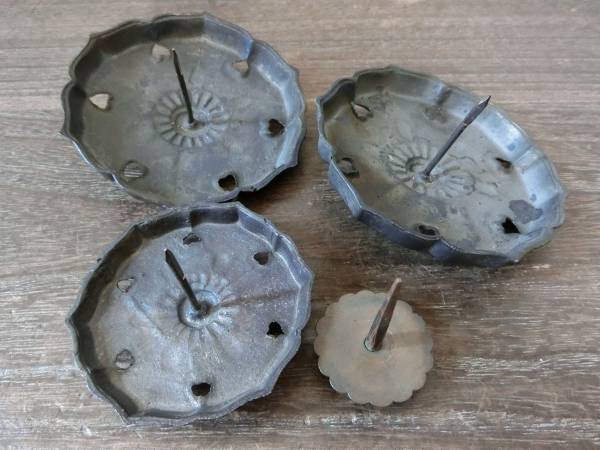 【近】時代釘隠①雪輪紋型・菊花型