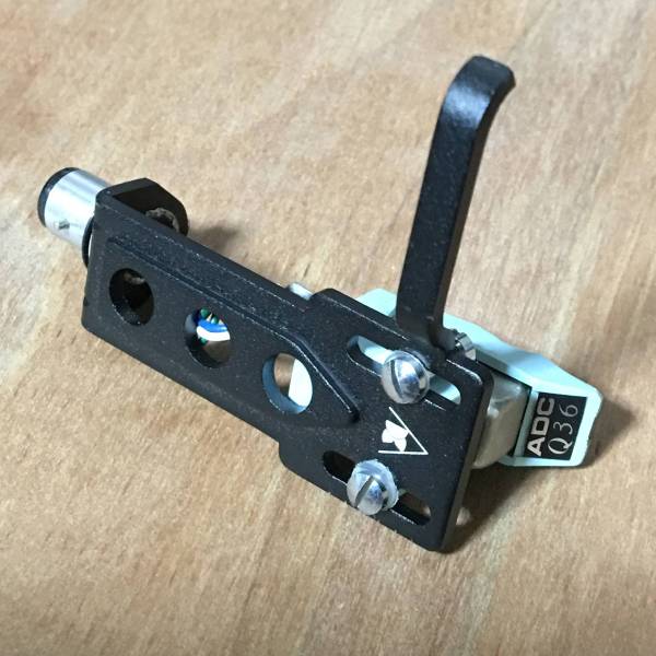  ADC Q36 カートリッジ(MM)｜売買されたオークション情報、yahooの商品情報をアーカイブ公開 - オークファン MM