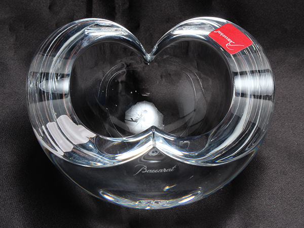 美品 バカラ ペーパーウェイト ハート 小物入れ クリスタル