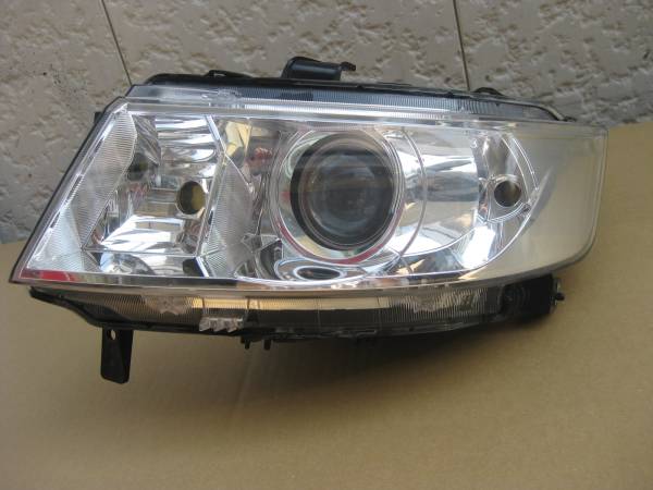 ワゴンＲ　左ヘッドランプＨＩＤ　ＭＨ２３Ｓ