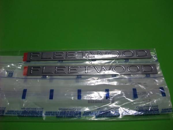 お買い得，定番 93 96 キャデラック ブロアム エンブレム ロッカーパネル(その他)｜売買されたオークション情報、yahooの商品情報をアーカイブ公開 - オークファン その他