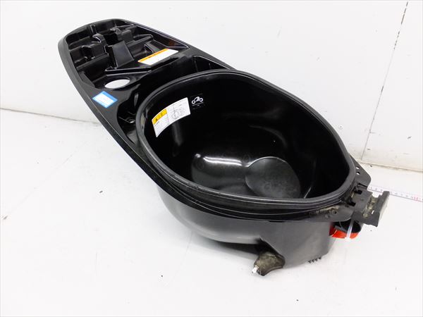 メットインボックス - CF46A メルカリ アドレスV125G | アドレスv125g