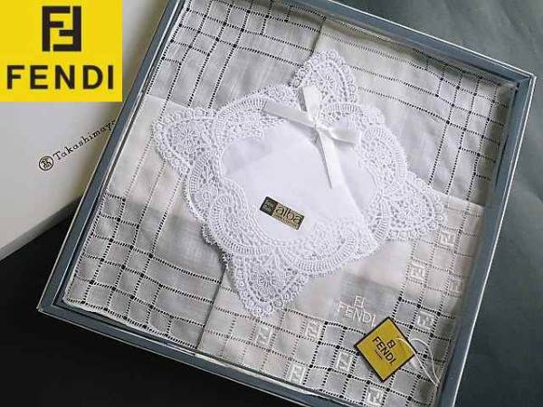 スイスレース＆フェンディ無地刺繍入ハンカチ2枚セット