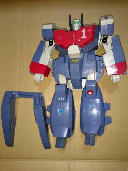 タカトク アーマードバルキリー 中古 当時