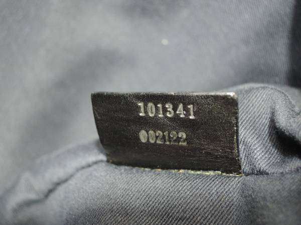 チロスケ様確認用② GUCCI グッチ ショルダーバッグ GG 黒 キャンバスxレザー 101341