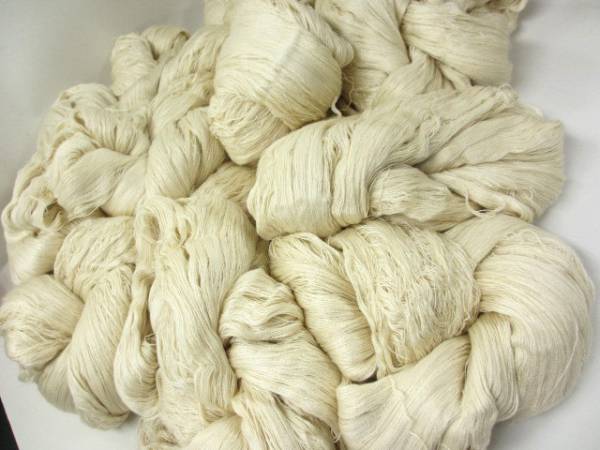 かせ◆カシミヤシルク撚糸11かせアイボリー 2/32 2.7kg◆3124Ｃ