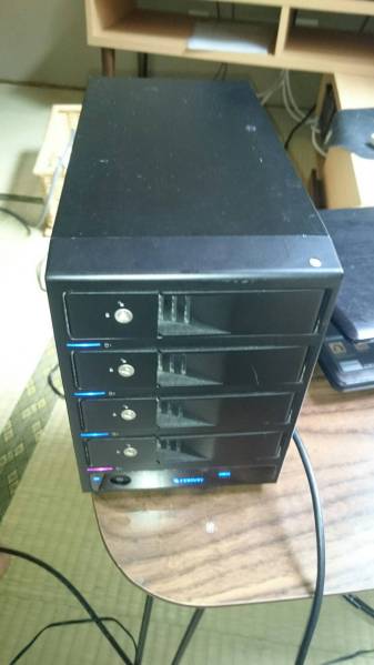 HDD12T＆センチュリー 裸族の集合住宅3.5インチSATA-HDDケース