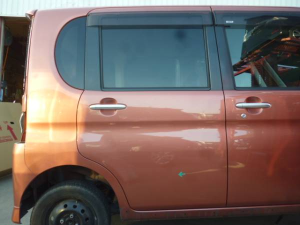 L375S　タント　右　リアドア