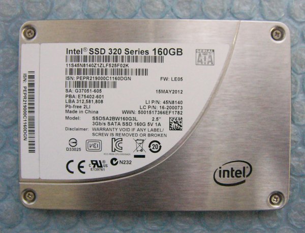 az4 Intel SSD 320 Series 160GB SSDSA2BW160G3L 2.5 SATA