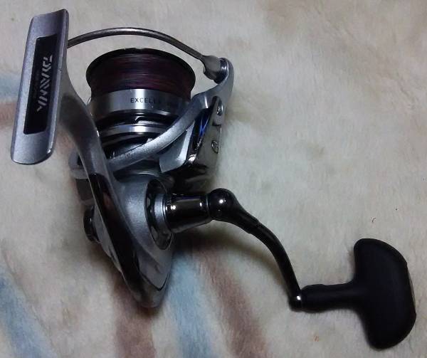 中古 ダイワ 14 エクセラー 3000 daiwa 箱付き 送料400円 スポーツ